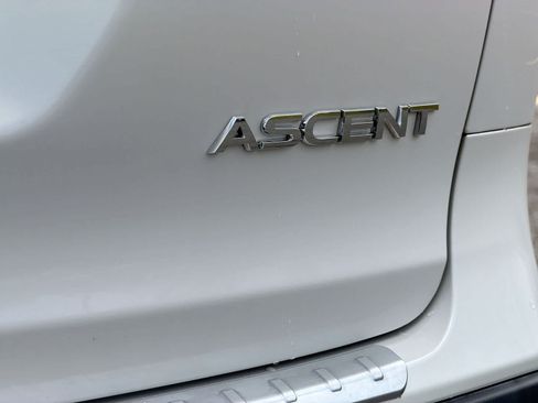 Used 2020 Subaru Ascent Premium w/ Convenience Package AWD/4WD image 13