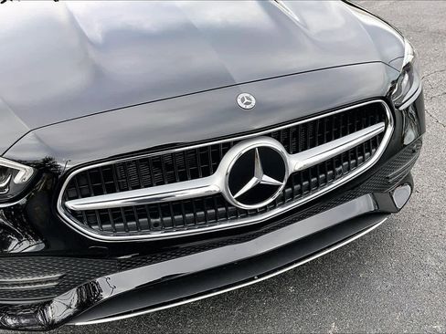 Used 2025 Mercedes-Benz C 300 4MATIC Sedan image 57