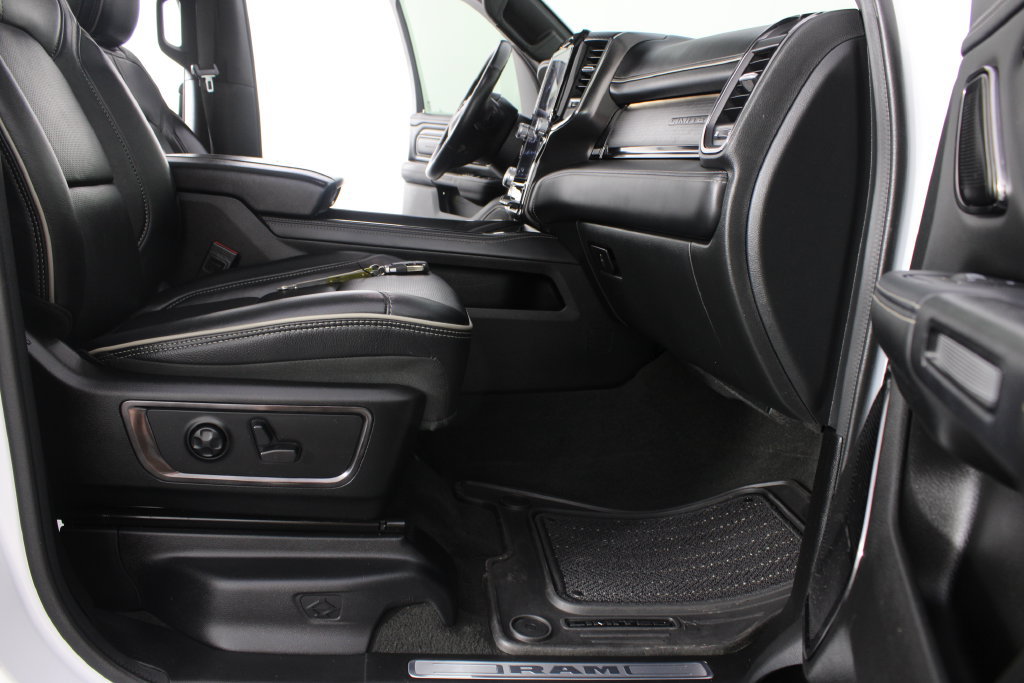 Used 2024 RAM 1500 Limited AWD/4WD image 23