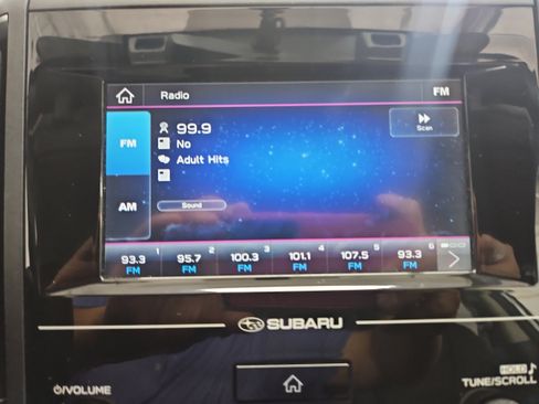 Used 2021 Subaru Crosstrek 2.0i image 21