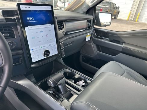 New 2025 Ford F150 Lightning Flash image 33