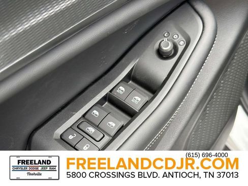 New 2025 Jeep Grand Cherokee L Altitude AWD/4WD image 19