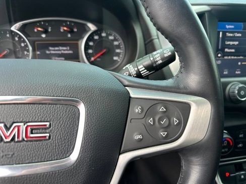 Used 2022 GMC Terrain SLT AWD/4WD image 33