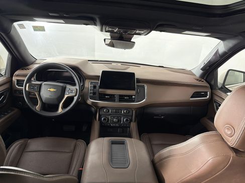 Used 2024 Chevrolet Tahoe High Country AWD/4WD image 34