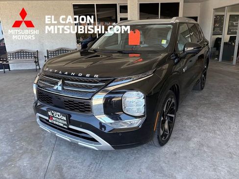 Used 2024 Mitsubishi Outlander SEL AWD/4WD image 10