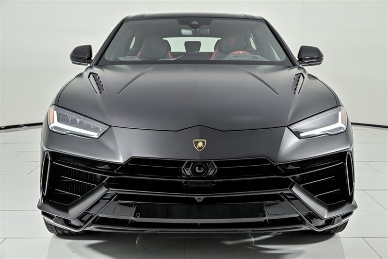 Used 2023 Lamborghini Urus S AWD/4WD image 7