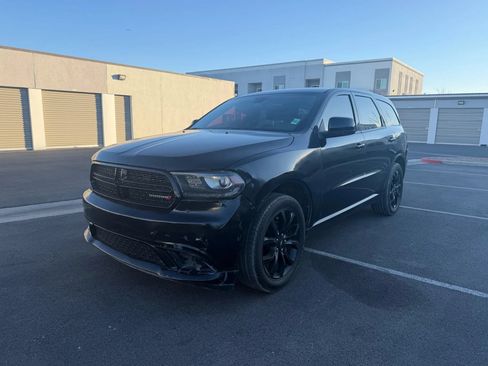 Used 2019 Dodge Durango SXT RWD image 2