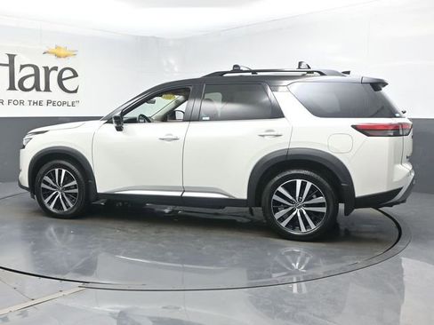 Used 2023 Nissan Pathfinder Platinum AWD/4WD image 51