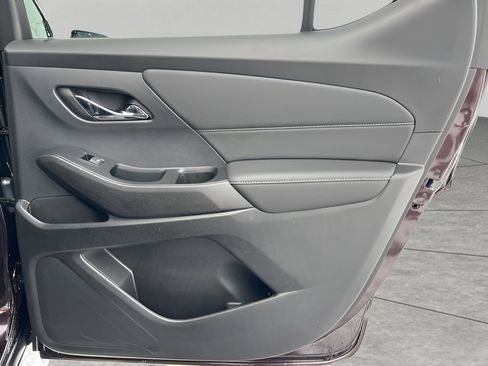 Used 2023 Chevrolet Traverse LT w/ LPO, Floor Liner Package image 34