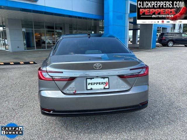 Used 2025 Toyota Camry XLE w/ Premium Plus Package AWD/4WD image 5