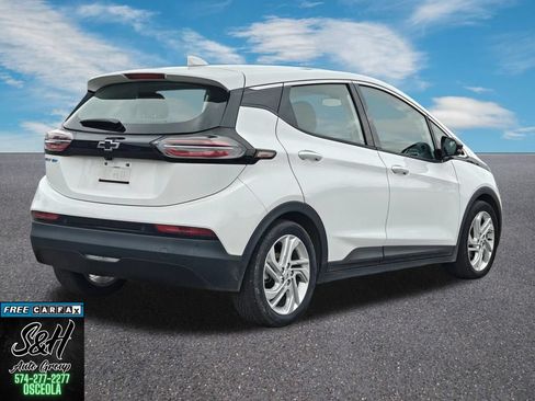 Used 2023 Chevrolet Bolt LT w/ Driver Confidence Package FWD image 18
