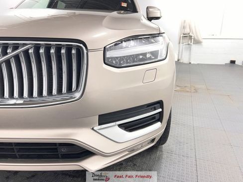 Used 2024 Volvo XC90 B6 Plus w/ Protection Package Premier AWD/4WD image 11