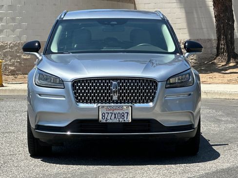 Used 2022 Lincoln Corsair FWD image 9
