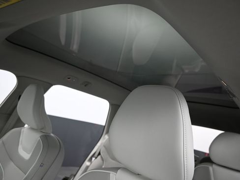 Used 2025 Volvo EX90 Ultra image 24