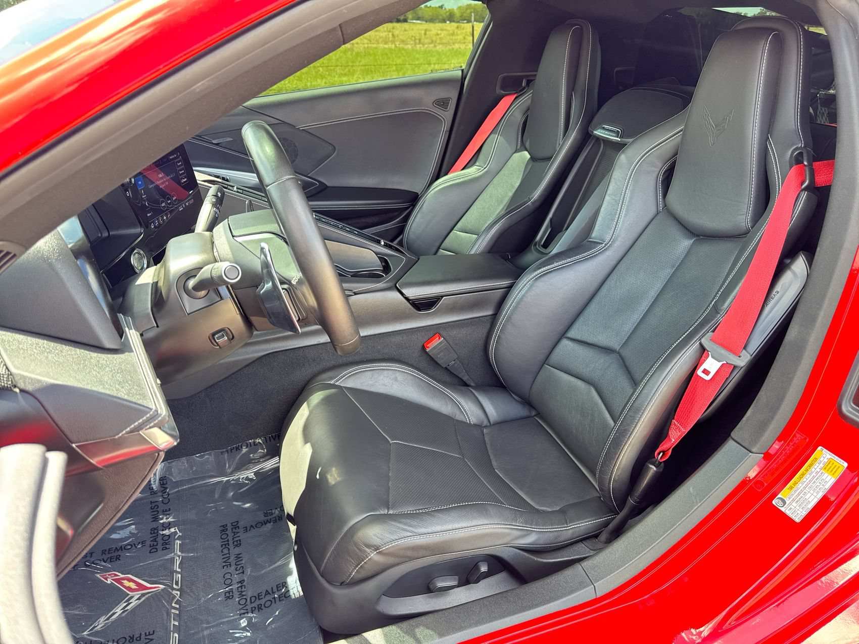 Used 2020 Chevrolet Corvette Stingray Coupe w/ Z51 Performance Package RWD image 11