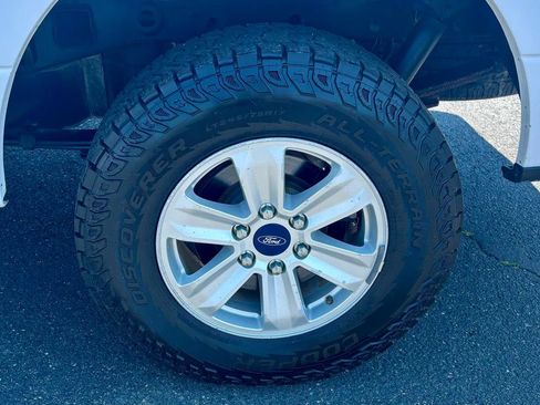 Used 2018 Ford F150 XL w/ Equipment Group 101A Mid AWD/4WD image 9
