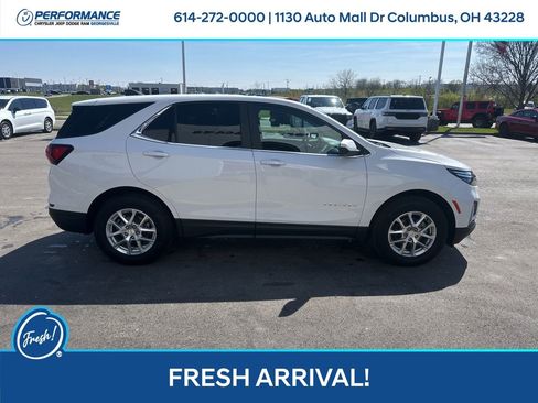 Used 2022 Chevrolet Equinox LT image 3