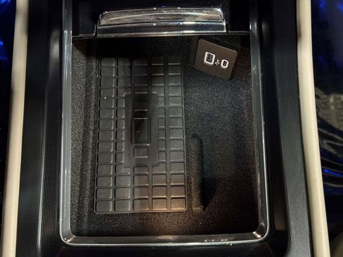 Certified 2024 Lincoln Corsair Reserve w/ Equipment Group 201A image 12