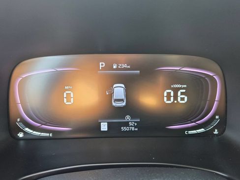 Used 2023 Kia Soul LX w/ Option Group 015 FWD image 17