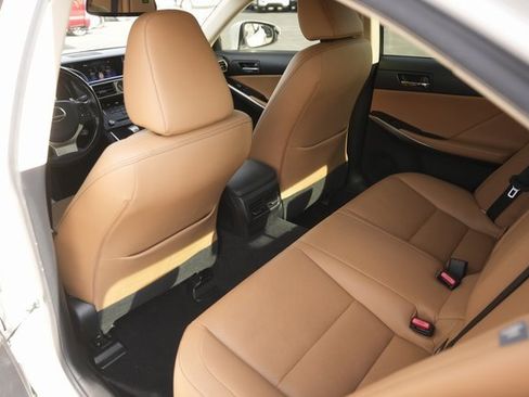 Used 2016 Lexus IS 200t w/ Premium Package image 12