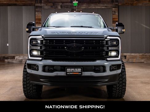 Used 2026 Ford F350 Platinum w/ Platinum Plus Package AWD/4WD image 4