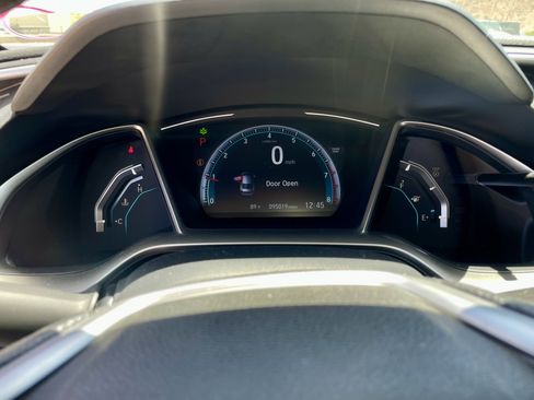 Used 2017 Honda Civic EX image 16
