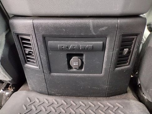 Used 2016 RAM 1500 Outdoorsman image 22