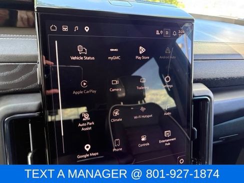 Used 2025 GMC Yukon AT4 Ultimate w/ LPO, AT4 Appearance Package AWD/4WD image 31