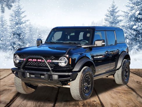 Used 2024 Ford Bronco Wildtrak image 2