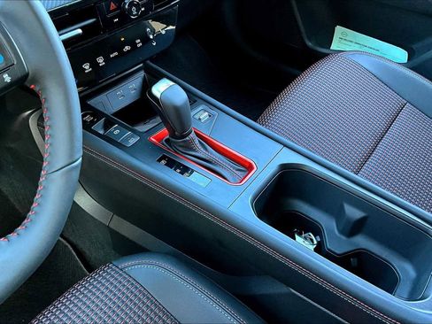 New 2026 Nissan Kicks SR w/ Cold Weather Package image 7