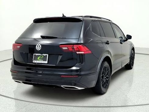 Used 2020 Volkswagen Tiguan SE R-Line FWD image 8