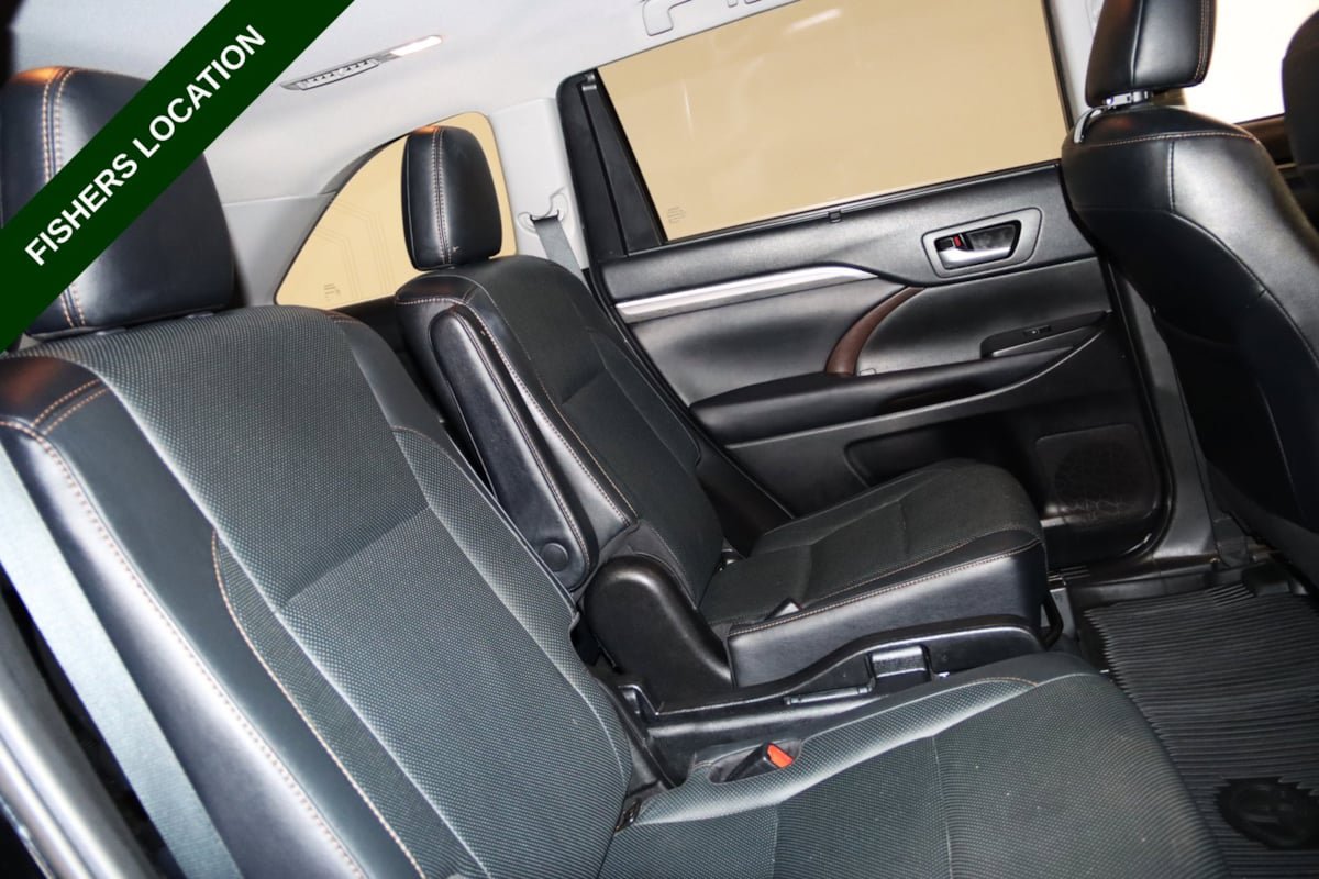 Used 2019 Toyota Highlander Limited AWD/4WD image 60