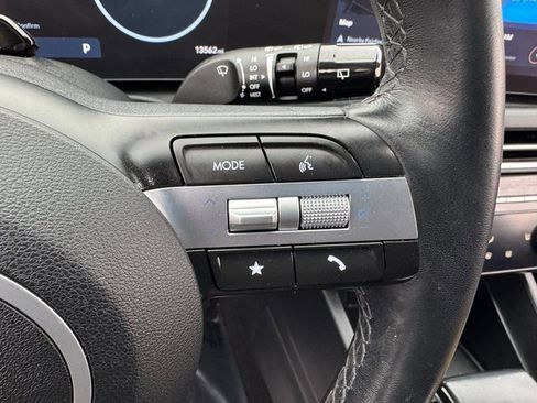 Used 2025 Hyundai Tucson SEL image 23