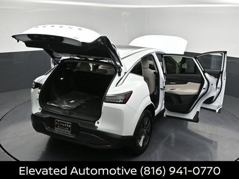 Certified 2025 Nissan Murano SL AWD/4WD image 34