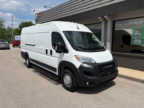 Used 2024 RAM ProMaster 3500 w/ Convenience Group FWD image 4