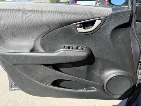 Used 2013 Honda Fit image 26