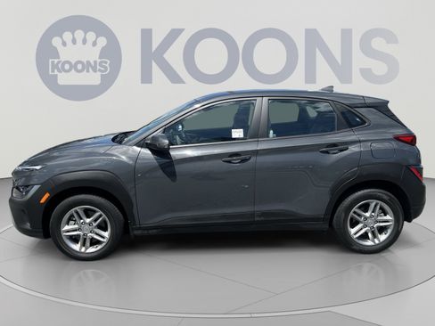 Used 2023 Hyundai Kona SE AWD/4WD image 2
