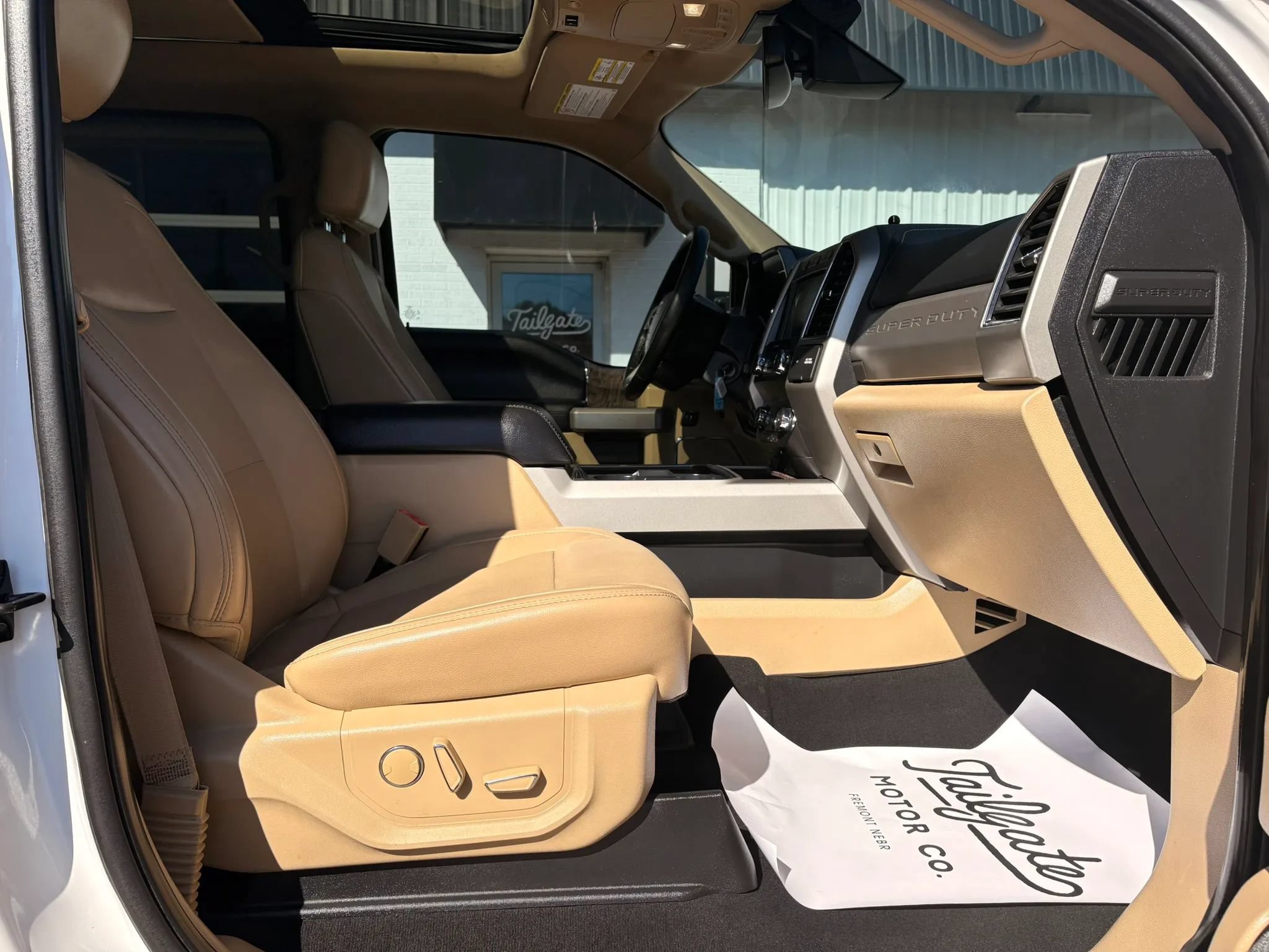 Used 2019 Ford F250 Lariat w/ Tow Technology Bundle AWD/4WD image 12