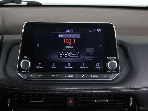 Certified 2022 Nissan Rogue SV w/ SV Premium Package FWD image 9