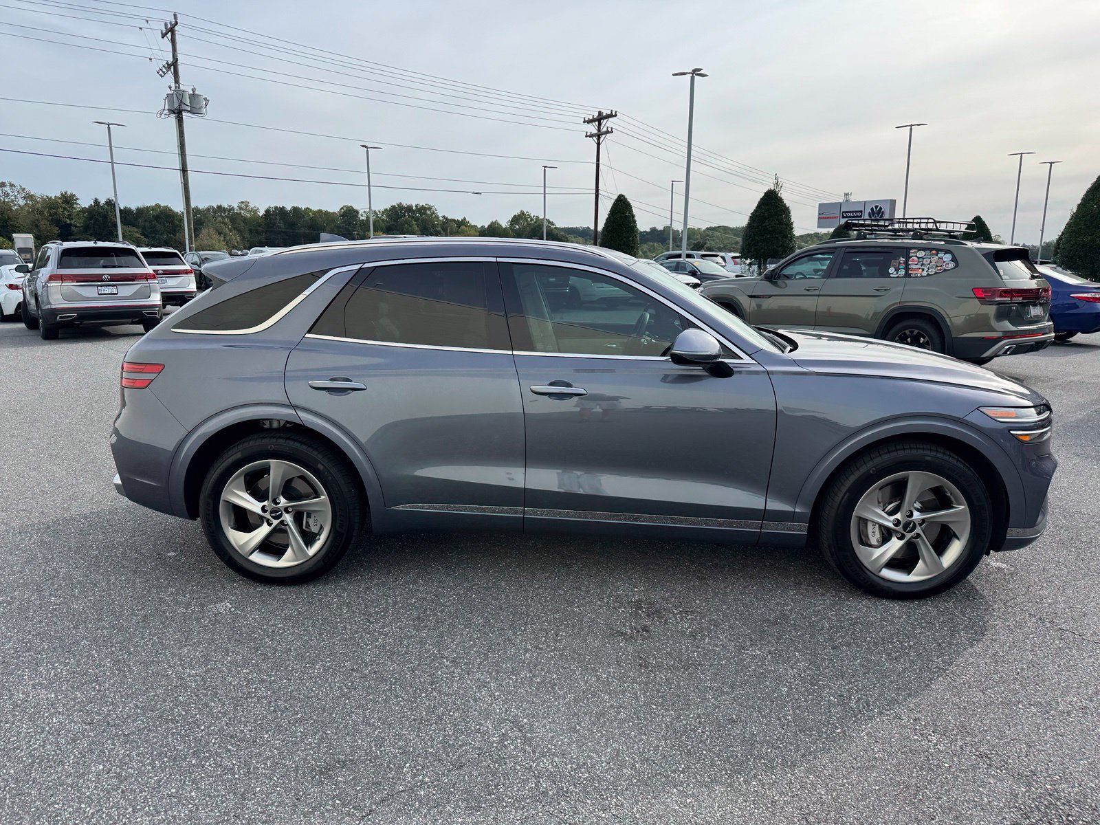 Used 2026 Genesis GV70 2.5T Select AWD/4WD image 8