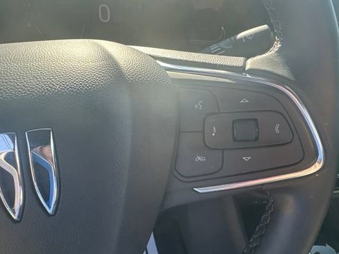 Used 2024 Buick Envista Avenir FWD image 23