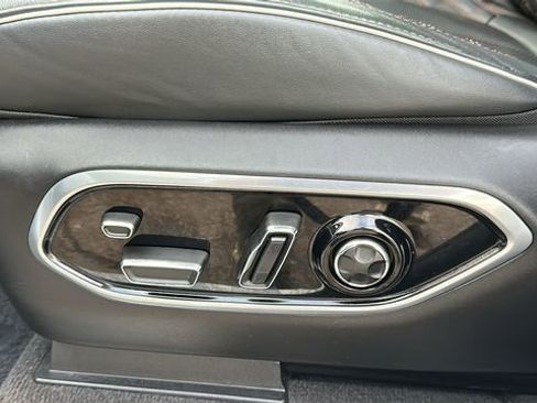 Used 2021 Jeep Grand Cherokee L Summit image 10