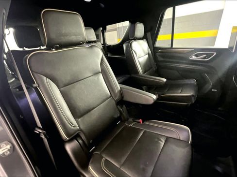 Used 2021 Chevrolet Tahoe Premier w/ Premium Package image 20