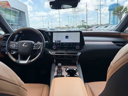 Used 2023 Lexus RX 350 Premium Plus w/ Accessory Package FWD image 8