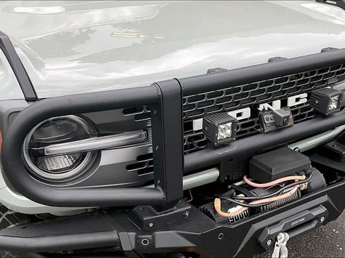 Used 2024 Ford Bronco Badlands AWD/4WD image 29