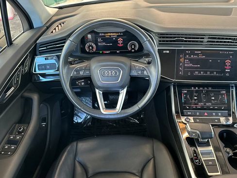 Used 2023 Audi Q7 2.0T Premium w/ Convenience Package AWD/4WD image 14