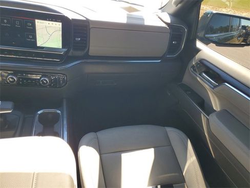 Used 2023 GMC Sierra 1500 SLT w/ SLT Premium Package image 26