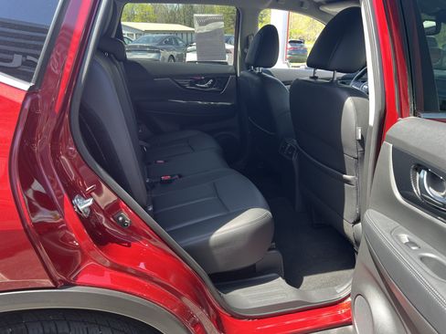 Used 2020 Nissan Rogue SL AWD/4WD image 10