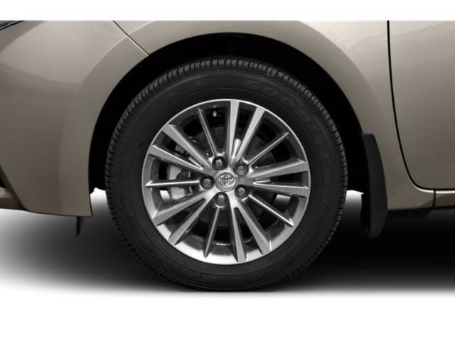 Used 2015 Toyota Corolla LE w/ Body Protection Package #1 FWD image 12