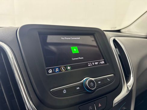 Used 2022 Chevrolet Equinox LS AWD/4WD image 18